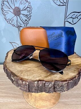 Fossil Aviator Sunglasses
